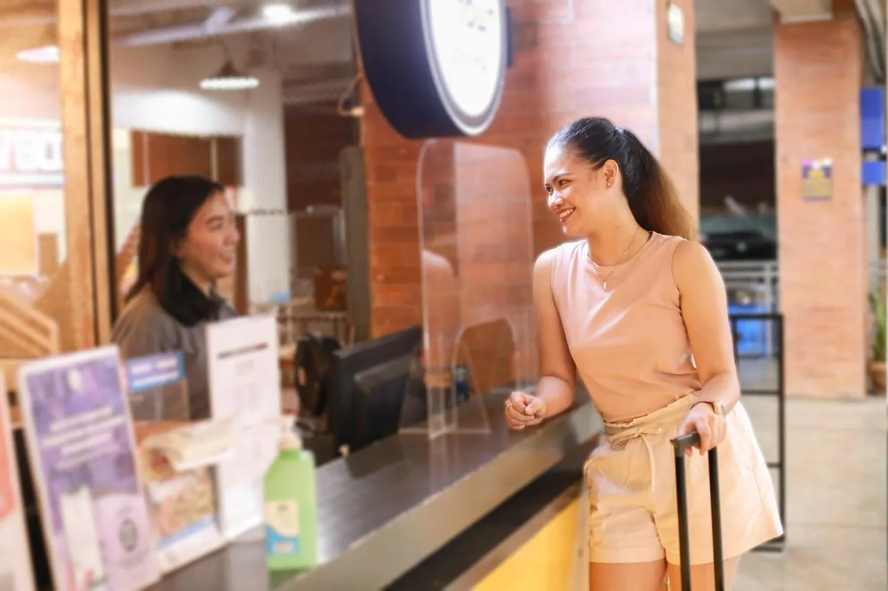 Mytown New York Hostel Manila Philippines